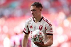 【英超新赛季前瞻】利物浦、阿森纳、曼城、切尔西展开引援竞赛，“第一联赛”争冠有好戏