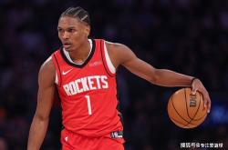 火箭队阵容再次升级，最后一块短板补齐，在西部已经没有对手