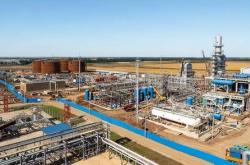 乌军使用远程無(wú)人机袭擊(jī)俄罗斯尅(kè)拉斯诺达爾(ěr)邊(biān)疆区炼油(yóu)厂