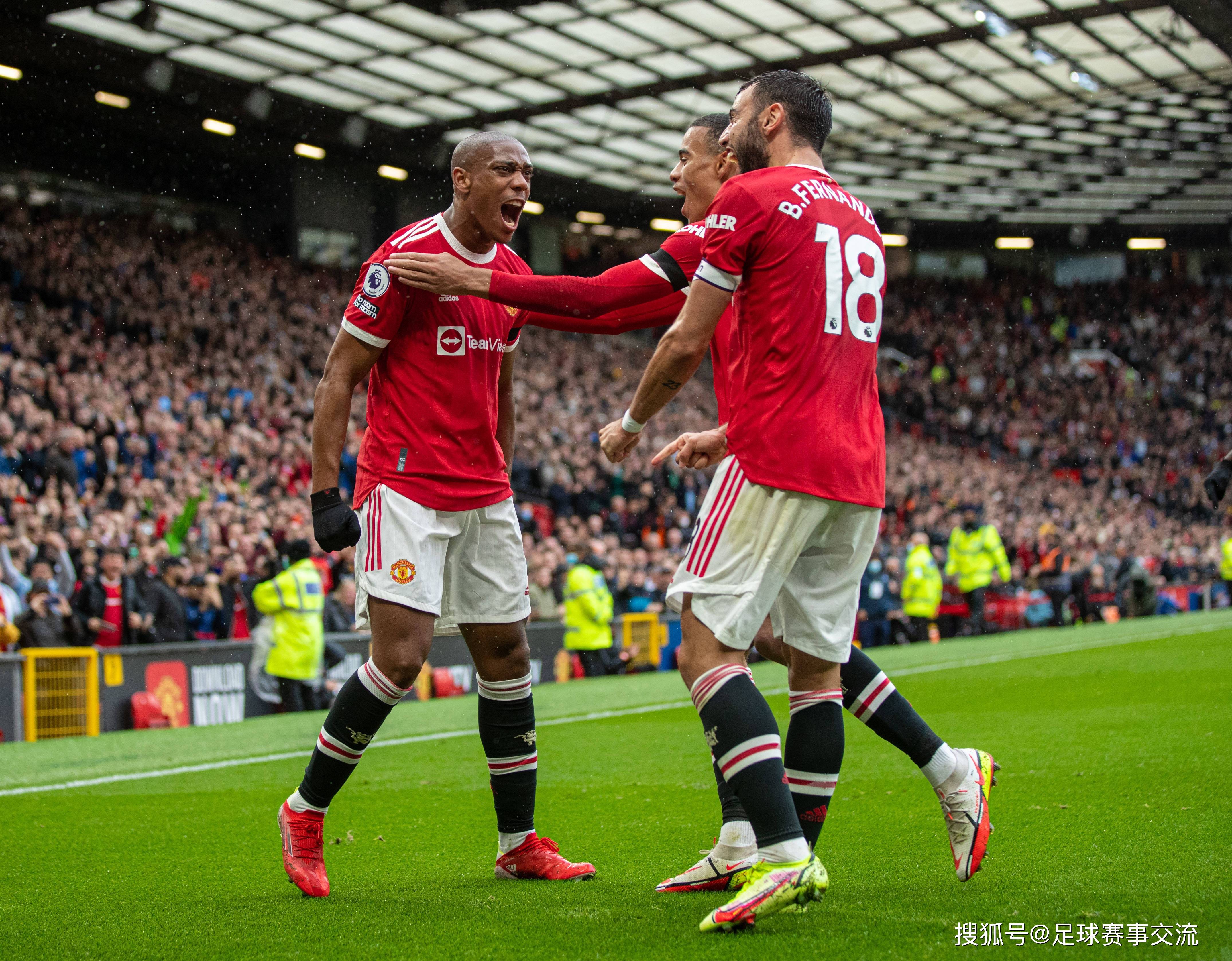 今日足球：富勒姆vs曼联、比利亚雷亚尔vs赫罗纳