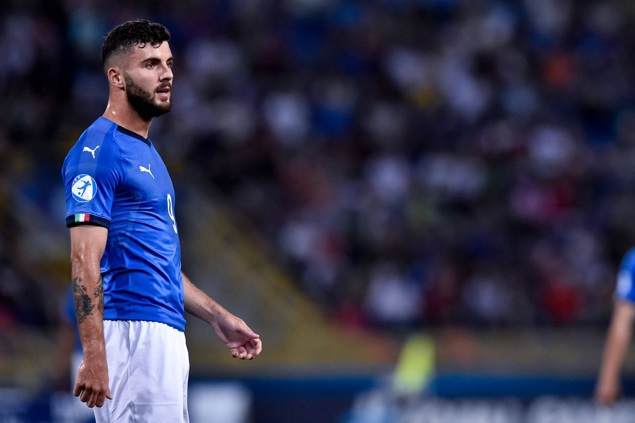 迪马济奥:科莫前锋库特罗内接近加盟帕尔马,相关谈判进展顺利