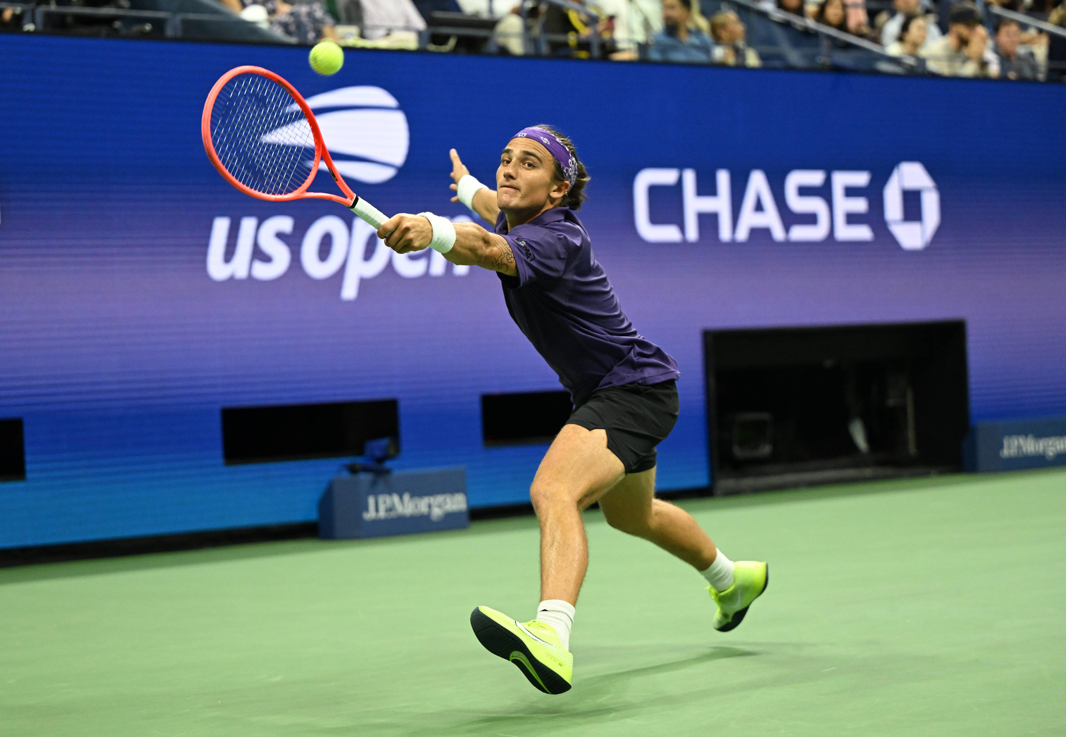 (体育)网球——美网:阿尔卡拉斯晋级