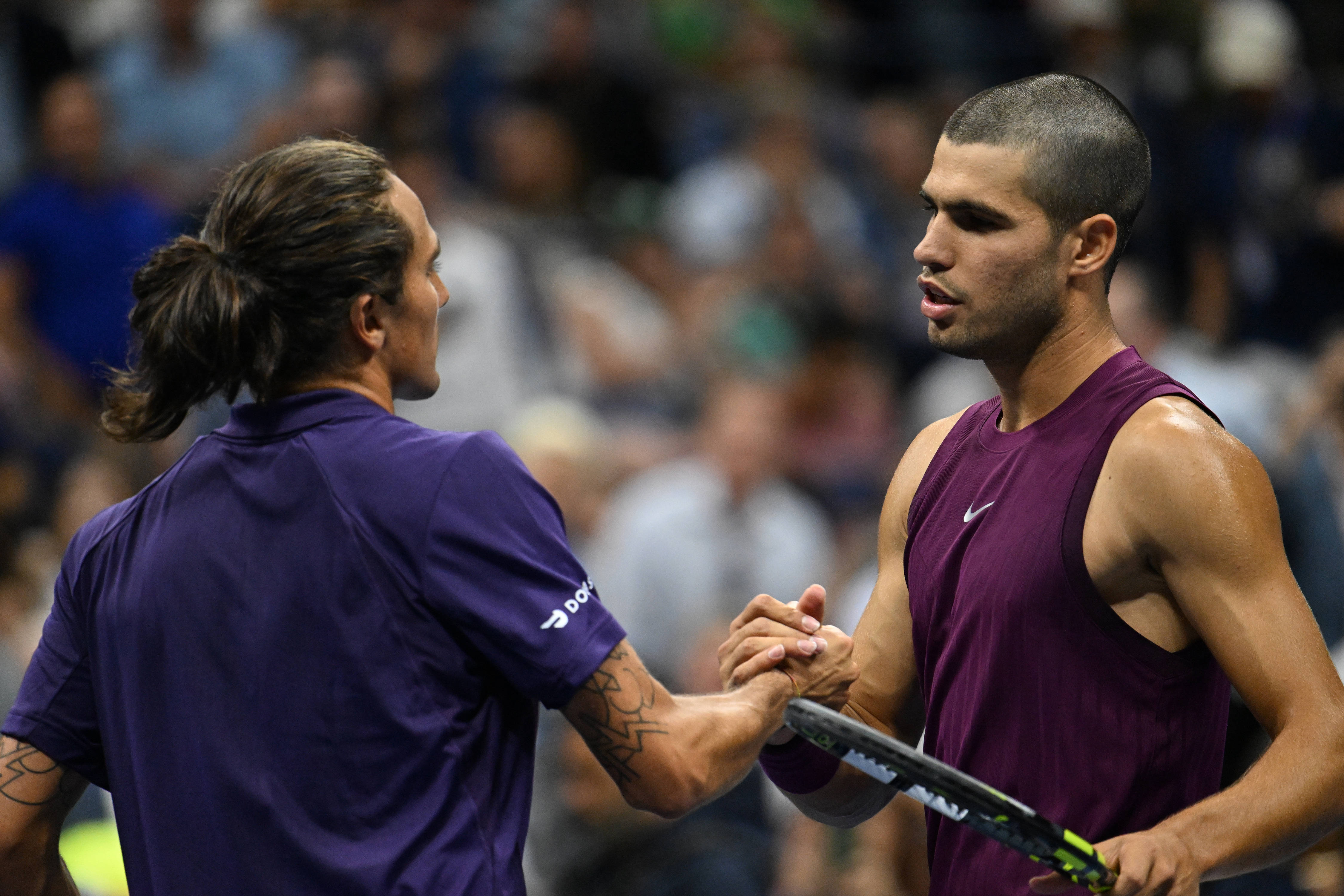 (体育)网球——美网:阿尔卡拉斯晋级