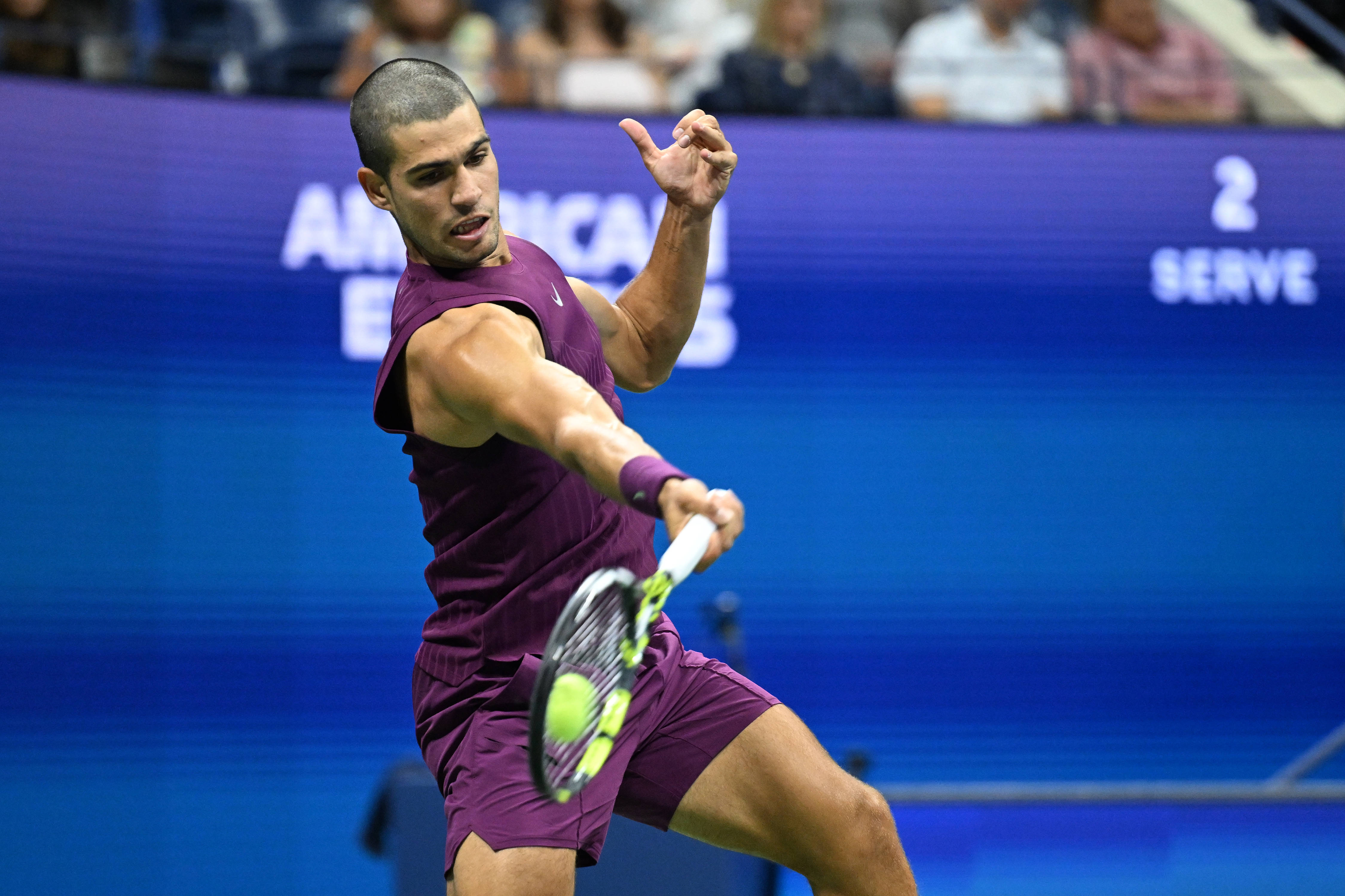 (体育)网球——美网:阿尔卡拉斯晋级