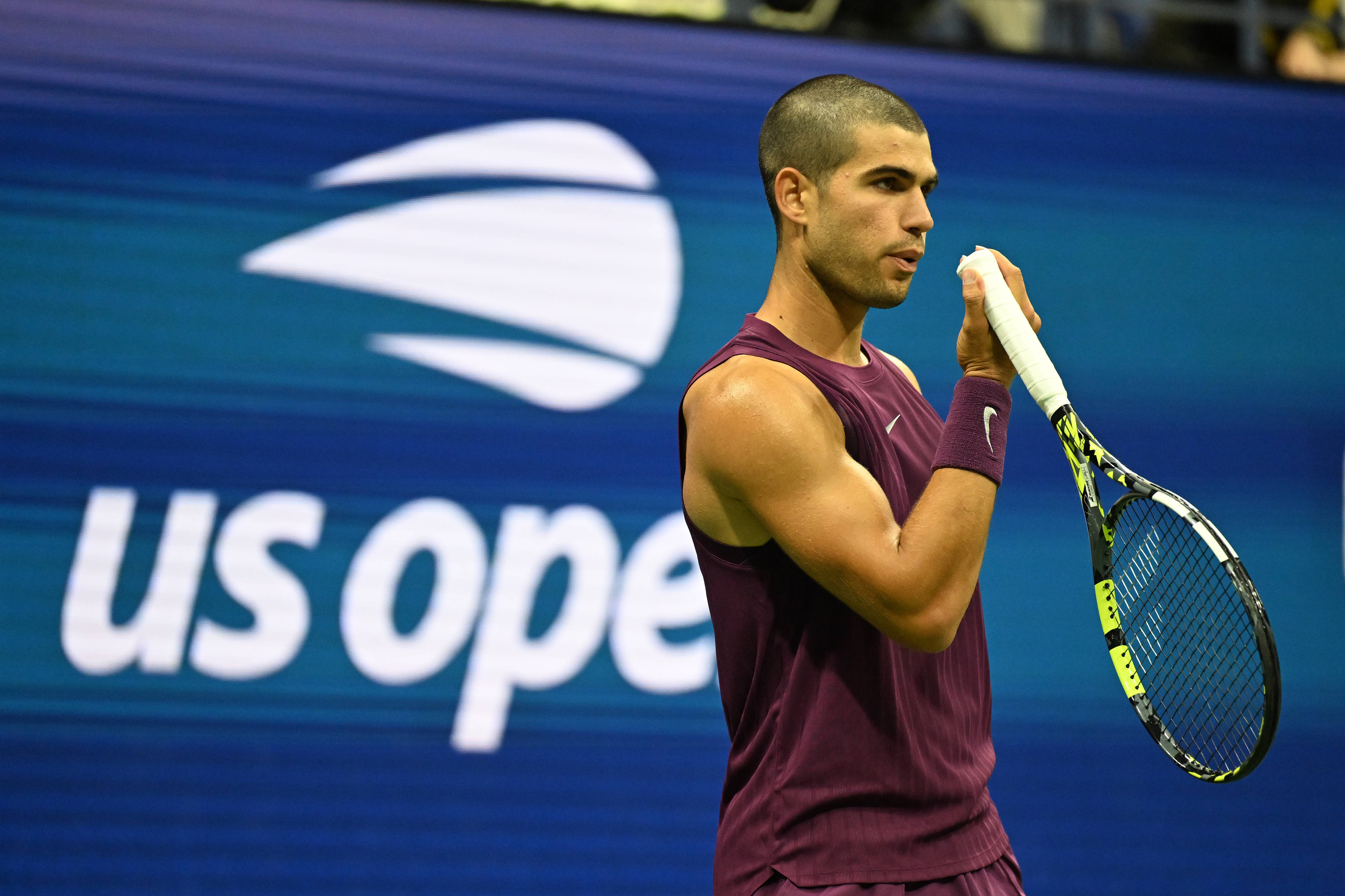 (体育)网球——美网:阿尔卡拉斯晋级