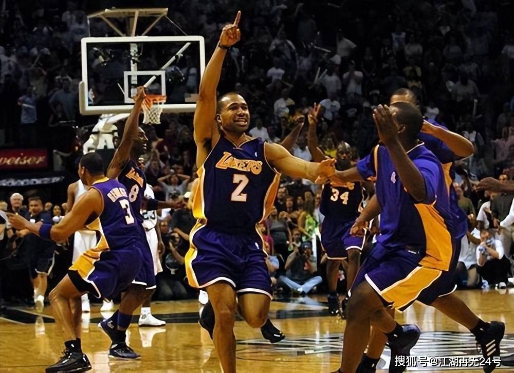 输球另有隐情？奥胖亲自发声，04湖人失冠，皆因科比夺权？