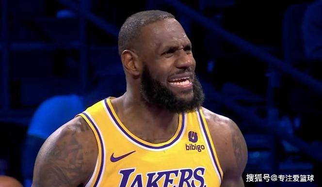 湖人宣布重要决定！詹姆斯愤怒回应，布朗尼扬言携手父亲离队