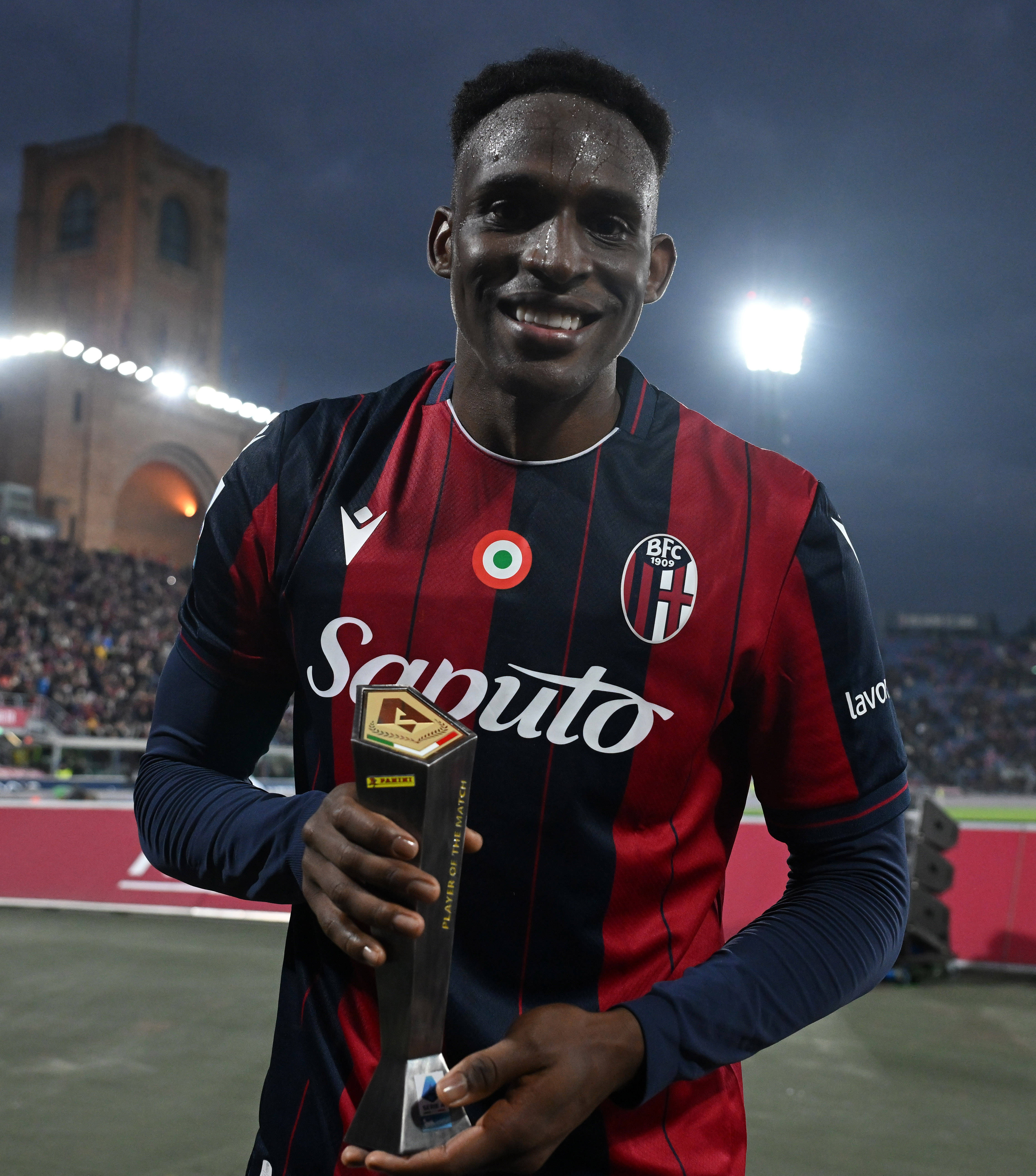 （体育）足球——意甲：博洛尼亚胜那不勒斯