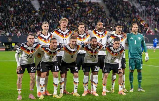 日耳曼战车强势反弹：德国队大胜晋级世界杯