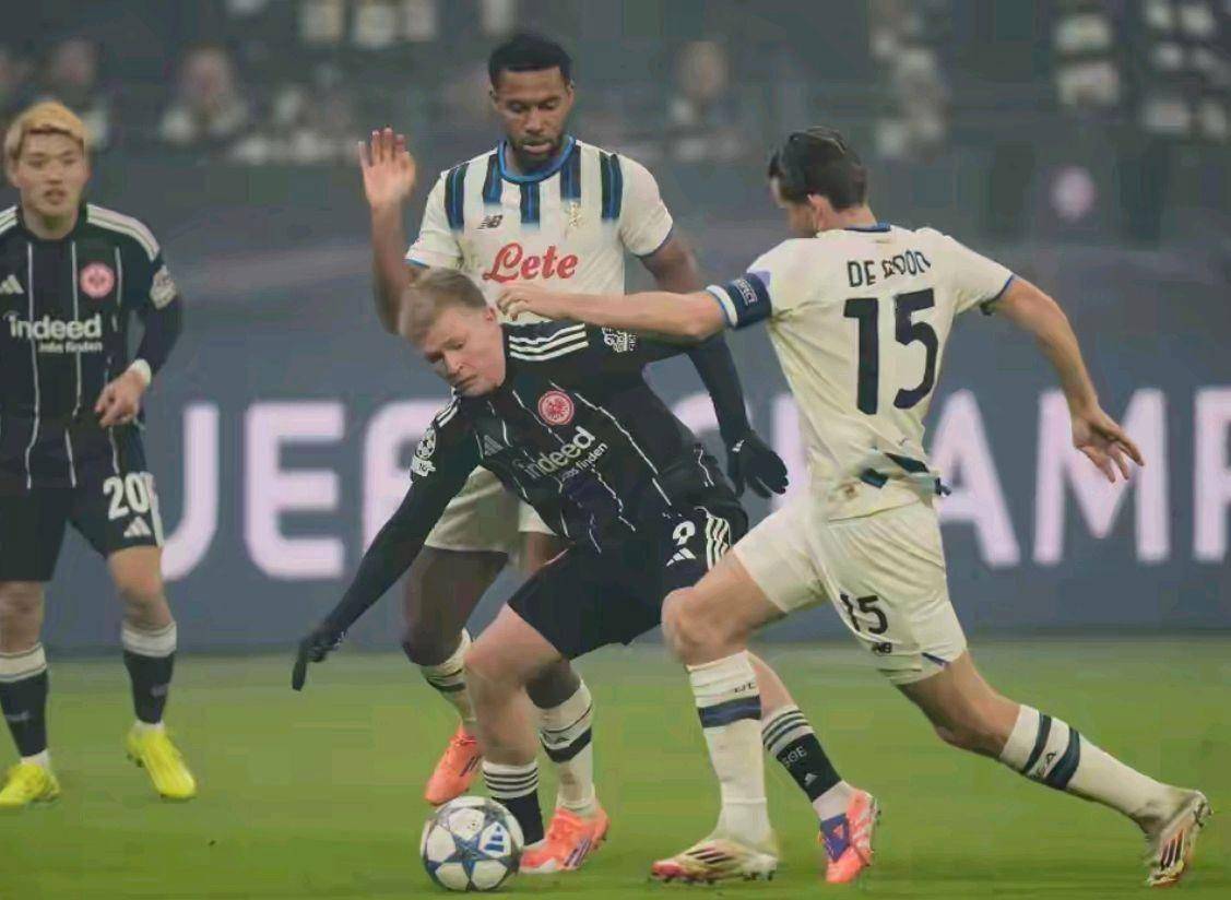 卢克曼进球 亚特兰大客场3-0击败法兰克福