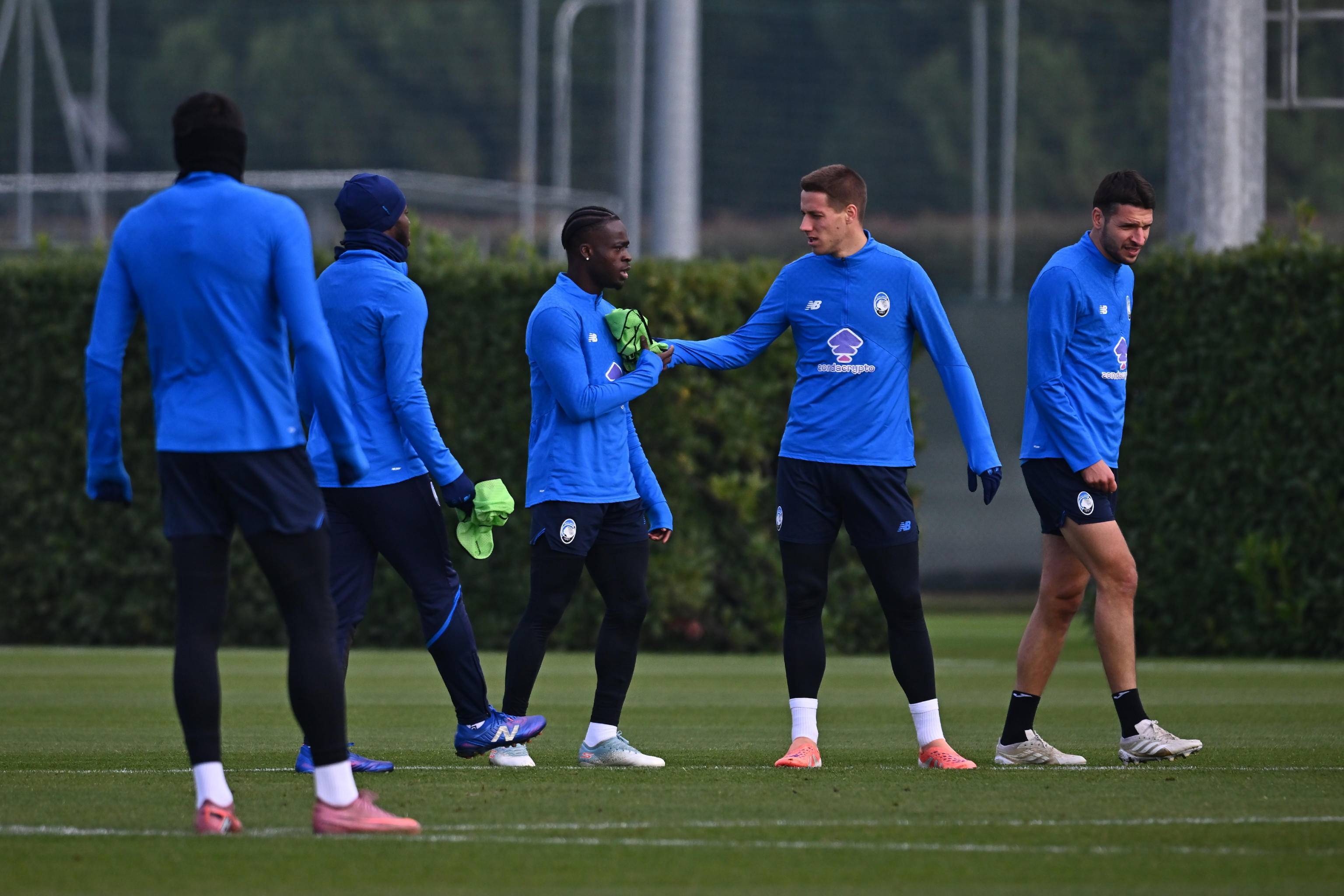 （外代二线）足球——欧冠联赛：亚特兰大赛前备战