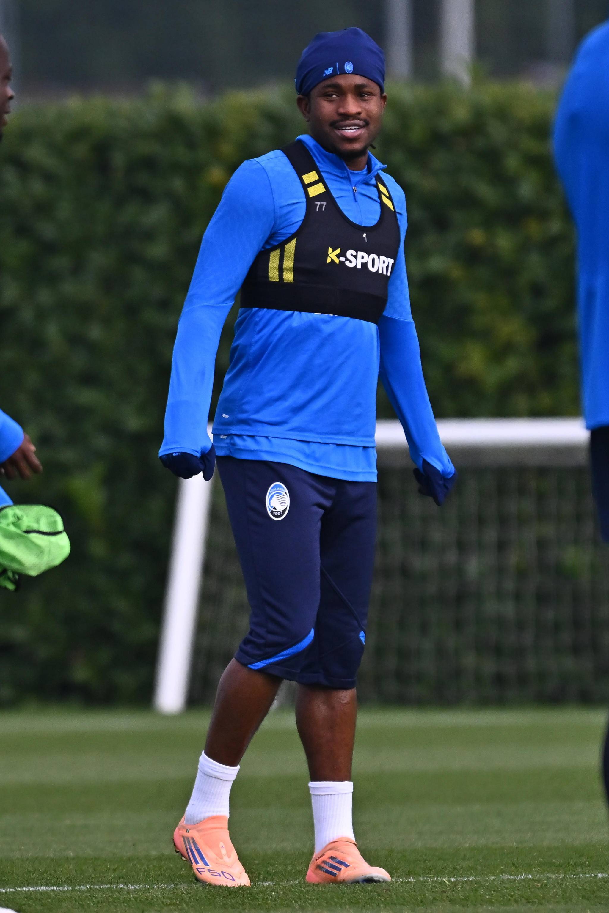 （外代二线）足球——欧冠联赛：亚特兰大赛前备战